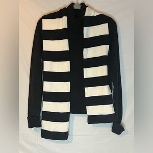 Sweater with matching Scarf